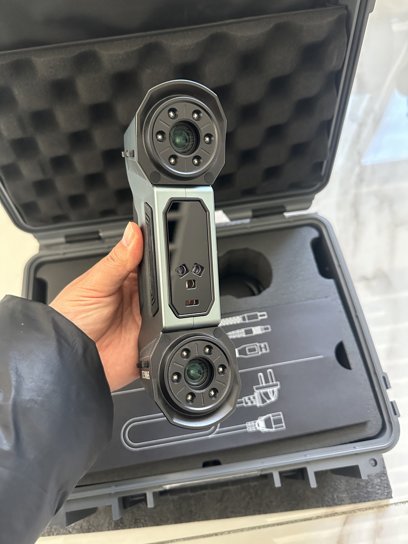 Combo Industrial High-precisio - огляд і ціна Handheld 3D Scanner High Precision